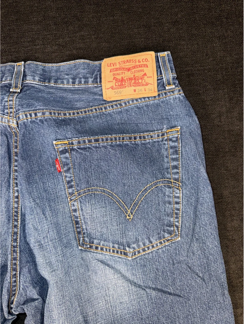 Levi's 569 Loose Straight Fit Jeans W36 L34 Light Blue Denim